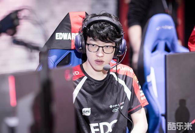 撕破深圳防 撕破深圳防